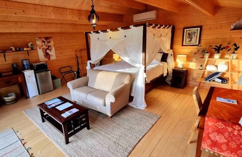 Tallebudgera Valley Villa | Healing Garden Cabins - Villa Ubud