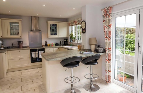 North Buckland Cottage | HEANTON LODGE, family friendly, with a garden in Braunton