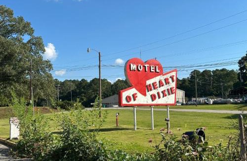 Dadeville Hotel | Heart of Dixie by Townhouse Dadeville AL HWY 280
