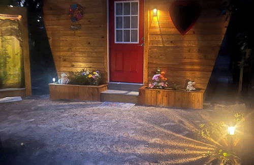 Dunnellon Cottage | Heart of Dunnellon cabin