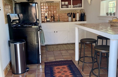 Northeast Santa Fe Condo | Heart of Santa Fe - Charming 1 Bd/1 Bth Condo Casita with Private Courtyard!