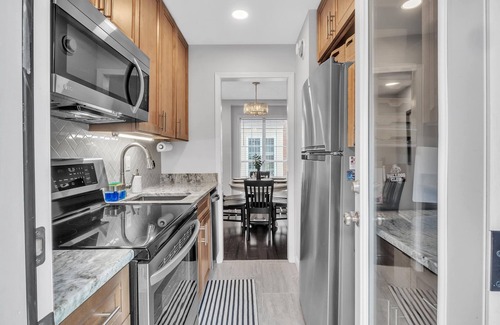 Starkville House | Heart of the Cotton District!