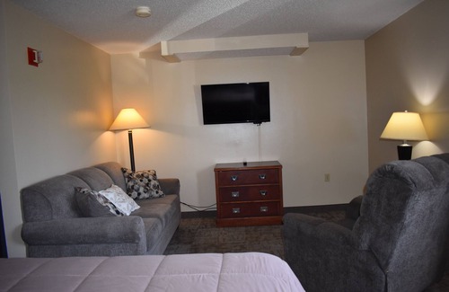 Rock Valley Hotel | Heartland Hotel and Suites