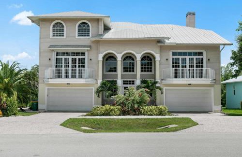 Marco Island House | Heated Pool and Spa Included