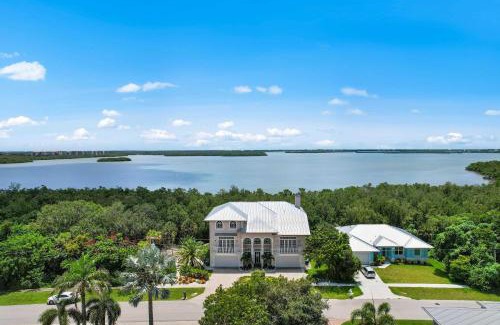 Marco Island House | Heated Pool and Spa Included