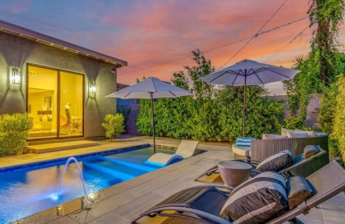 Park Scottsdale One House | Heated Pool Chic Furniture Modern 4BD Hot Tub