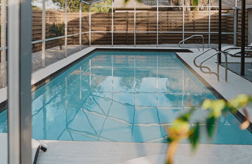 Bee Ridge House | Heated pool, Game Room and Mini Golf, 4 Bed Home