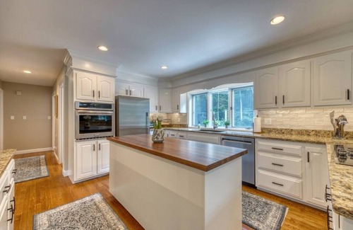 Kennebunkport House | Heated Pool! Gorgeous Home and a Short Drive to Downtown Kennebunkport & Beaches