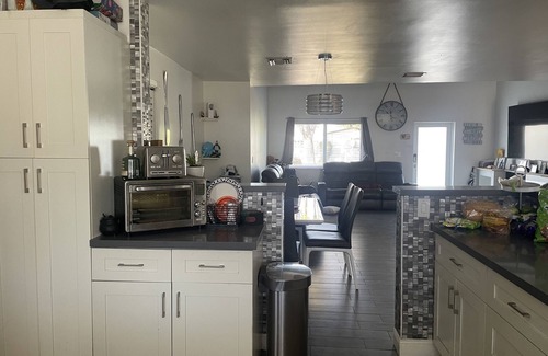 Cooper City House | Heated pool home w/movie theater & pool table.Near hardrock casino and beaches.