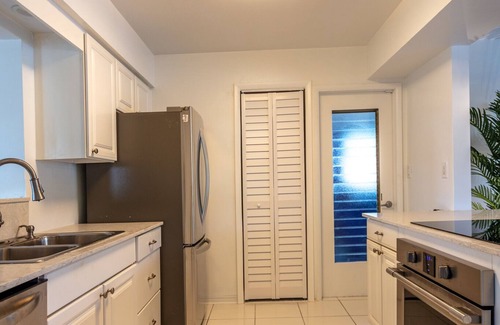 Deerfield Beach House | Heated pool & hot tub, one mile from beach!