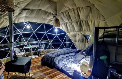 Deep Gap RV Rental | Heated Treehouse DOME w/ creek & cargo net hammocks!!!