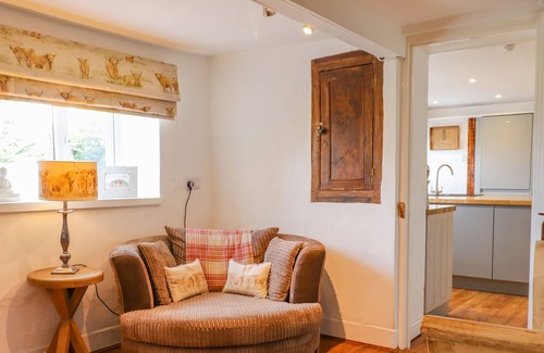 East Portlemouth Cottage | HEATH HILLS, pet friendly, character holiday cottage in Okehampton