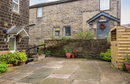 Haworth House | Heather Corner