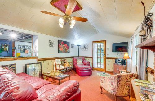 Heathsville House | Heathsville Home with Sunroom Less Than 10 Mi to Beach!