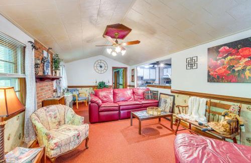 Heathsville House | Heathsville Home with Sunroom Less Than 10 Mi to Beach!