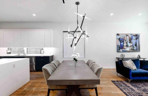 OST - South Union House | Heaven in Houston, Designer Oasis w/ Heated Pool