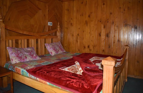 Kohistan Hotel | Heaven Rose Hotel & Restaurant Old