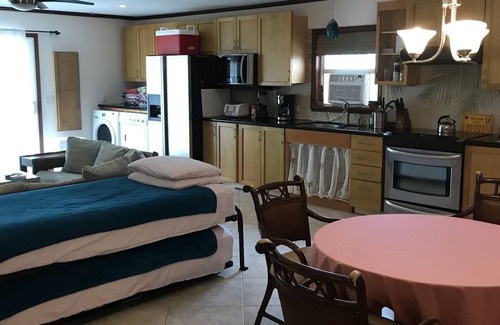 Hauula Apartment | Heavenly Hawaii at your feet! Sandy toes, great swimming, lovely place awaits.