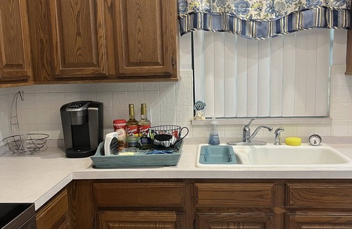 Sebastian Highlands House | Heavenly Sunshine Hideaway- Spacious, Cozy, VERY Clean, and Quiet Community!