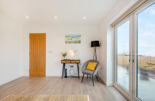 Llanllyfni House | Hedd Wen