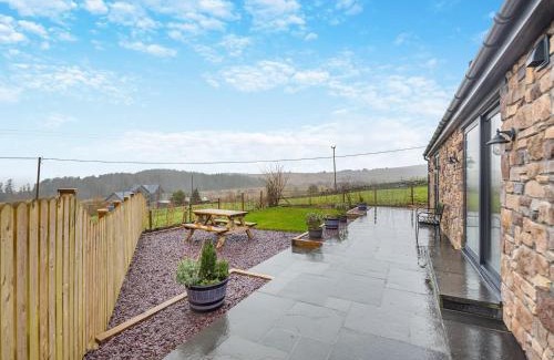 Llanllyfni House | Hedd Wen