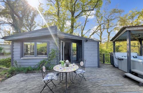 South Molton Cabin | Hedgehogs Lodge