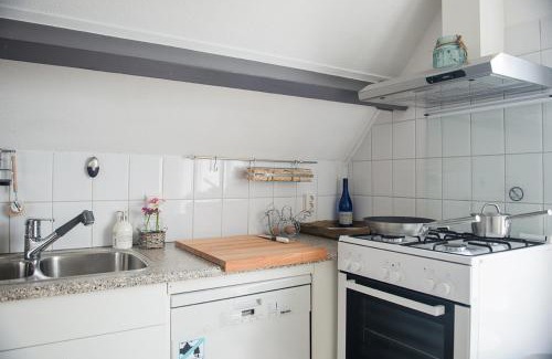 Municipality of Schouwen-Duiveland Apartment | Heerenkeet Oosterschelde zicht 2 pers