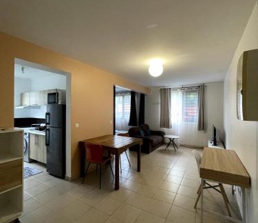 Pirae Apartment | HeiBNB -Appart situé à Pirae