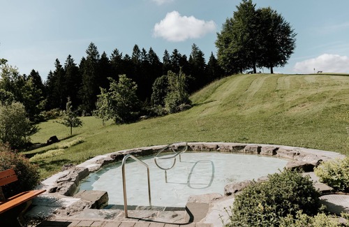 Scheidegg Apartment | Heimatel: Smartes Allgäu-studio mit Pool & Sauna in Bester Lage