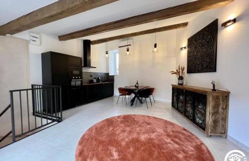 Quintillan House | Helena
