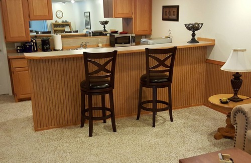 Helena Apartment | Helena's Best! Large, comfortable apartment near State Capitol.