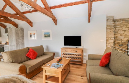 Penryn Cottage | HELFORD, pet friendly, luxury holiday cottage in Constantine