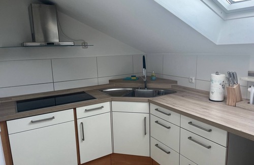 Bad Toelz Apartment | Helle und Ruhige Ferienwohnung in Bad Tölz