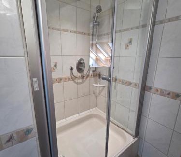 Wolfsanger Apartment | Helles, ruhiges, neues Quartier, Herkules Blick