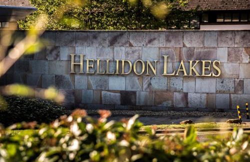 Hellidon Resort | Hellidon Lakes Hotel