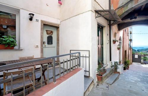 Pitelli House | Hemingway's Shelter