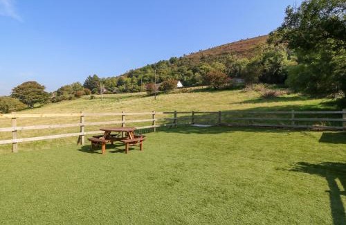 Gyrngoch House | Hen Gapel Seion