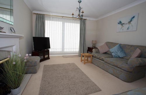 Corfe Mullen House | Henbury Hide