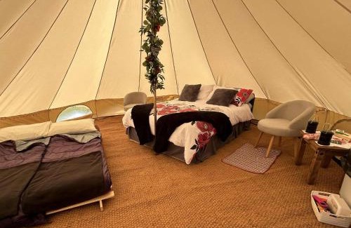 Boncath Other | Hendre Glamping Retreat, The Wren's Nest