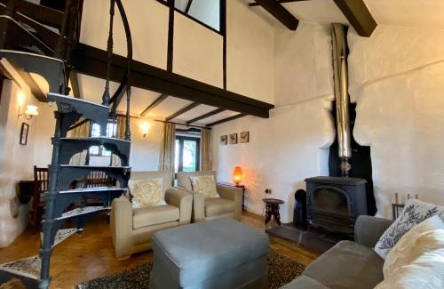 Rhyd-y-clafdy House | Hendy Cottage