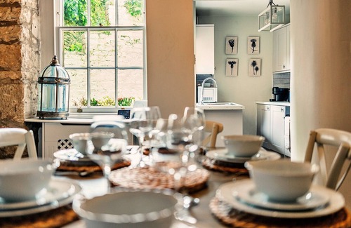 Rodborough Cottage | Hendy Cottage