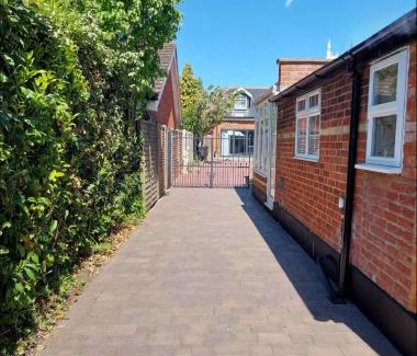 Clifton House | Henlow 2 Bedroom Annexe