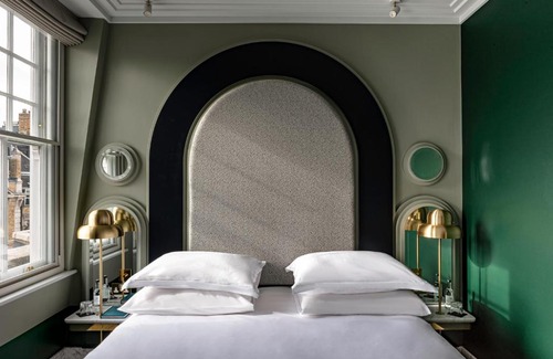 Covent Garden Hotel | Henrietta Experimental