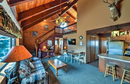 Island Park House | Henry's Lake Overlook I - 20 Miles from YNP