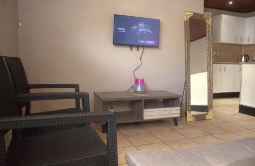Alberton Apartment | Hephzibah Manor
