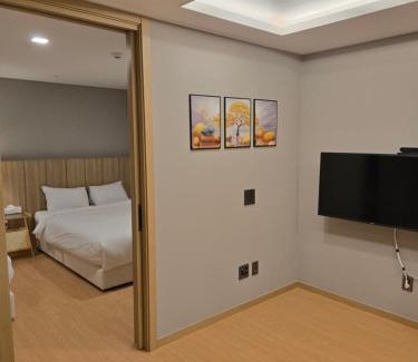 Haeundae Apartment | Hera Haeundae Family Residence