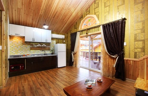 Gwangyang House | Herb Aroma Pension