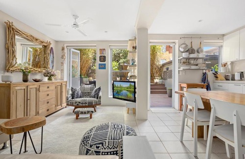 Maroubra Apartment | HERE21M - Coastal Chic at Maroubra