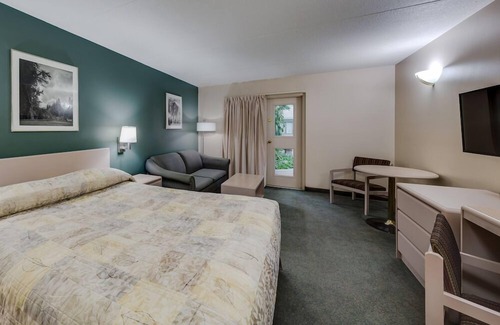 Taber Hotel | Heritage Inn Hotel & Convention Centre Taber