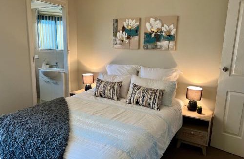 Tuncurry Apartment | Heritage unit 101